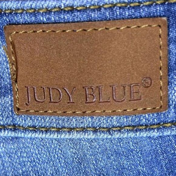 Judy Blue Jeans Wm's 5/27 Blue Denim Skinny Fit Distressed/Destructed Finish - Picture 5 of 12